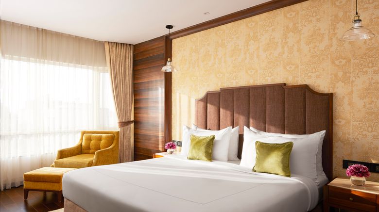 <b>President, Mumbai Suite</b>. Images powered by <a href=https://www.travelagewest.com/Hotels/Mumbai/