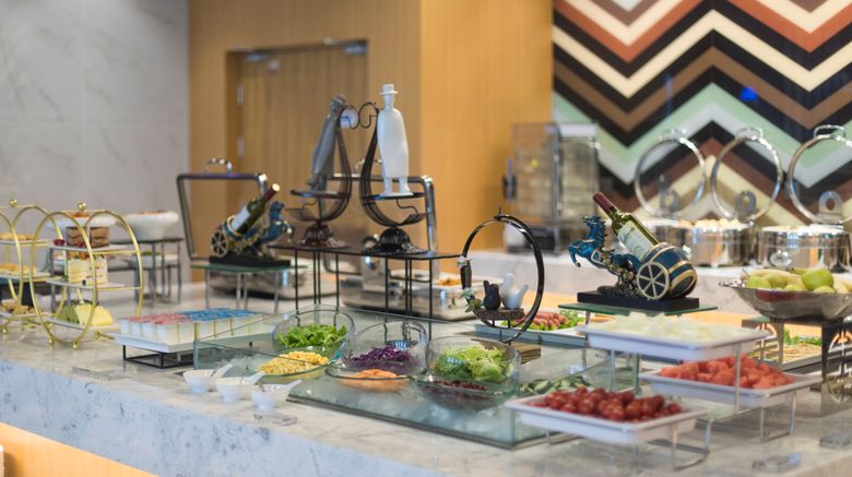 <b>Holiday Inn Express Chengyang Central Restaurant</b>. Images powered by <a href="https://www.leonardoworldwide.com/" title="Leonardo Worldwide" target="_blank">Leonardo</a>.