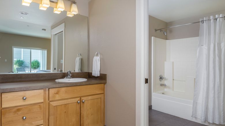 <b>Worldmark Windsor Room</b>. Images powered by <a href="https://www.leonardoworldwide.com/" title="Leonardo Worldwide" target="_blank">Leonardo</a>.