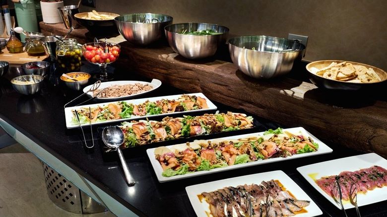 <b>Attica 21 La Coruna Restaurant</b>. Images powered by <a href="https://www.leonardoworldwide.com/" title="Leonardo Worldwide" target="_blank">Leonardo</a>.