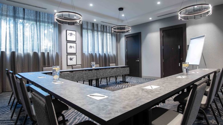 <b>Staybridge Suites Boston South-Quincy Meeting</b>. Images powered by <a href="https://www.leonardoworldwide.com/" title="Leonardo Worldwide" target="_blank">Leonardo</a>.