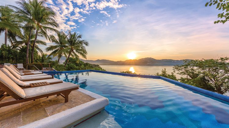 WorldMark Zihuatanejo Pool