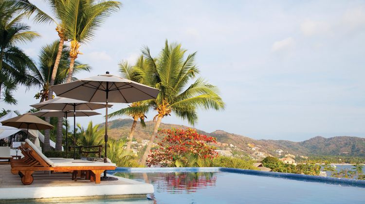 WorldMark Zihuatanejo Pool