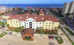 Holiday Inn Express Hotel & Suites