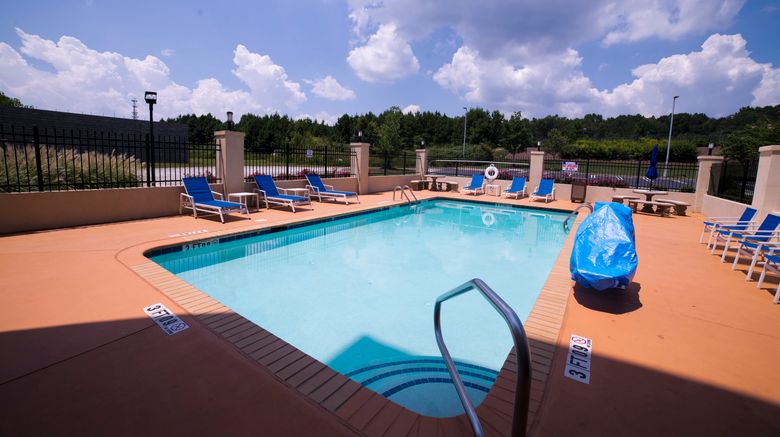 <b>Holiday Inn Express Hotel/Stes Atlanta E Pool</b>. Images powered by <a href="https://www.leonardoworldwide.com/" title="Leonardo Worldwide" target="_blank">Leonardo</a>.