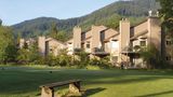 Whispering Woods Resort Exterior