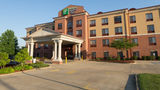 Holiday Inn Express Hotel & Suites Exterior