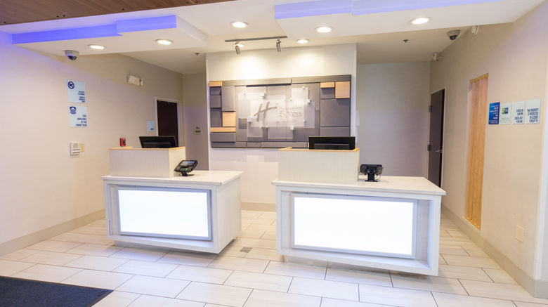 <b>Holiday Inn Express Hotel & Suites Lobby</b>. Images powered by <a href="https://www.leonardoworldwide.com/" title="Leonardo Worldwide" target="_blank">Leonardo</a>.