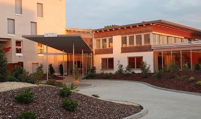 Hotel Calamus Exterior
