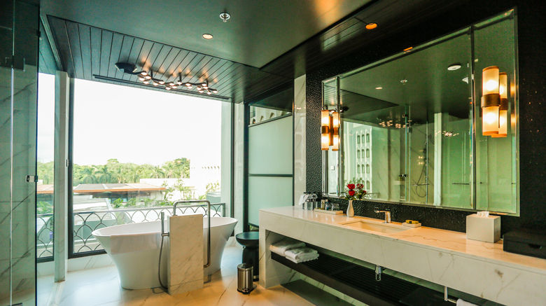 <b>InterContinental Dhaka Suite</b>. Images powered by <a href="https://www.leonardoworldwide.com/" title="Leonardo Worldwide" target="_blank">Leonardo</a>.
