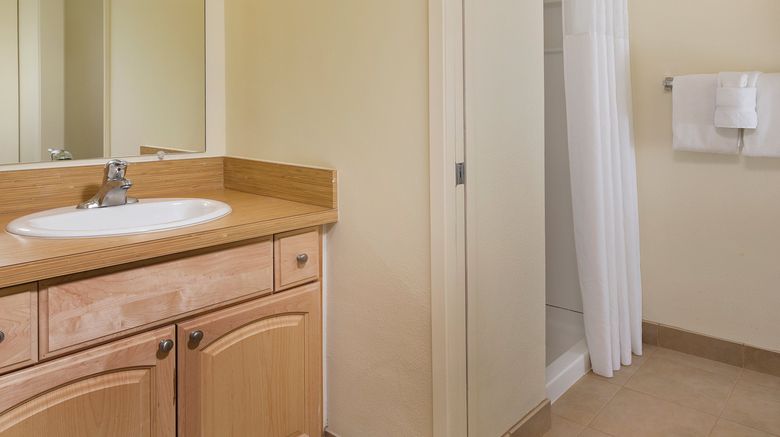 <b>WorldMark Kona Room</b>. Images powered by <a href="https://www.leonardoworldwide.com/" title="Leonardo Worldwide" target="_blank">Leonardo</a>.