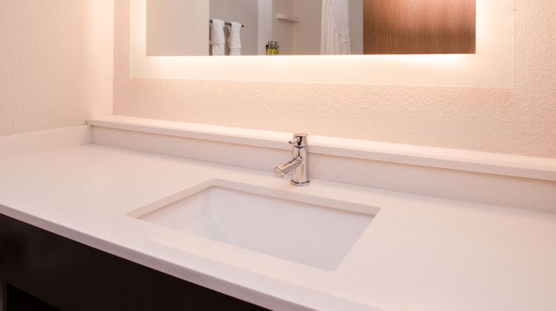 <b>Holiday Inn Express Sierra Vista Room</b>. Images powered by <a href="https://www.leonardoworldwide.com/" title="Leonardo Worldwide" target="_blank">Leonardo</a>.