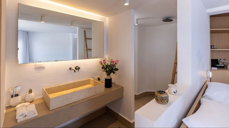 Rocabella Santorini Hotel & Spa Room
