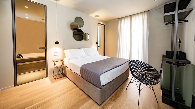 <b>Al Castello Luxury B&B Room</b>. Images powered by <a href="https://www.leonardoworldwide.com/" title="Leonardo Worldwide" target="_blank">Leonardo</a>.