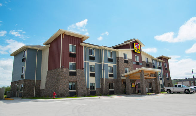 My Place Hotel-Fort Pierre Exterior