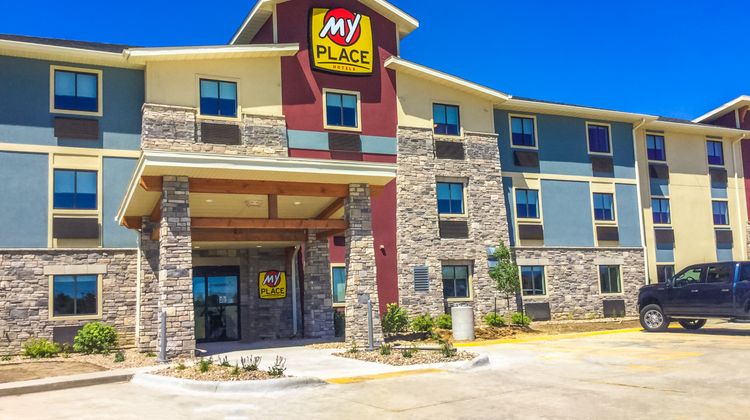 My Place Hotel-Davenport/Quad Cities Exterior