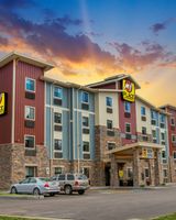 My Place Hotel-Marquette