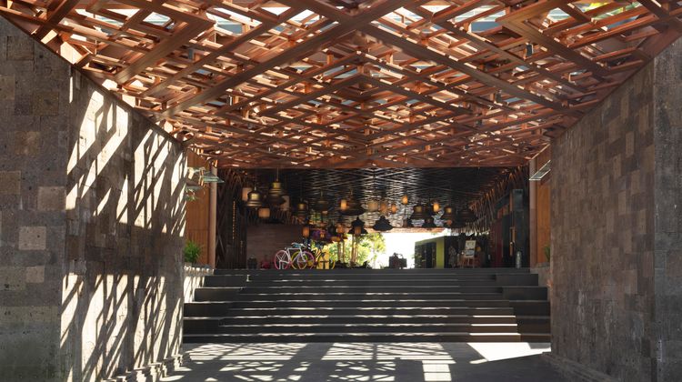 Hotel Indigo Bali Seminyak Beach Exterior