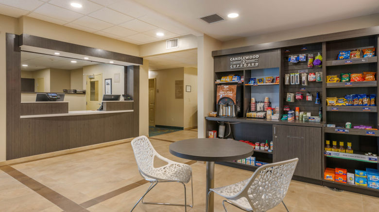 <b>Candlewood Suites Fort Myers-Sanibel Gat Lobby</b>. Images powered by <a href="https://www.leonardoworldwide.com/" title="Leonardo Worldwide" target="_blank">Leonardo</a>.