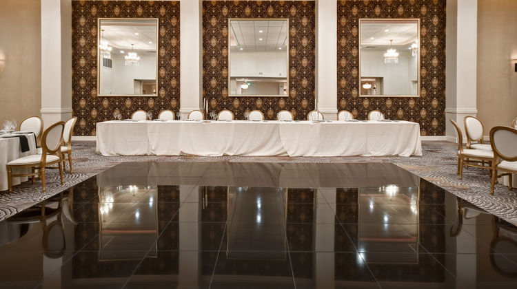 Holiday Inn Lancaster Ballroom
