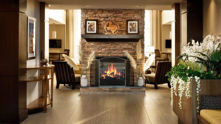 Staybridge Suites Fort Worth Lobby