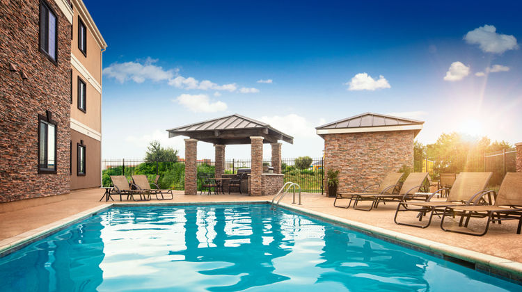 Staybridge Suites Fort Worth Pool