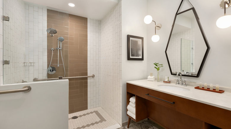 <b>Hotel Indigo Winston-Salem Downtown Room</b>. Images powered by <a href="https://www.leonardoworldwide.com/" title="Leonardo Worldwide" target="_blank">Leonardo</a>.