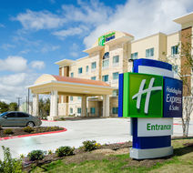 Holiday Inn Express & Sts Temple Med Ctr Exterior