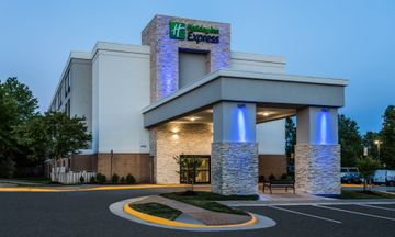 Holiday Inn Express Lorton