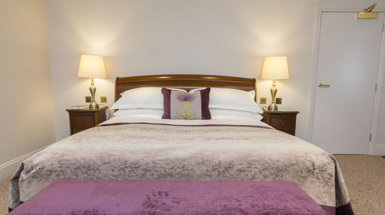 <b>The Swan's Nest Suite</b>. Images powered by <a href="https://www.leonardoworldwide.com/" title="Leonardo Worldwide" target="_blank">Leonardo</a>.