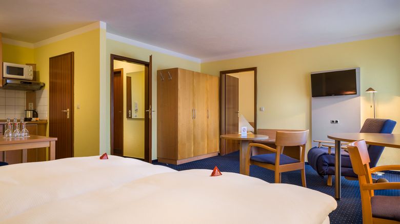 <b>acora Karlsruhe Zentrum Living the City Room</b>. Images powered by <a href="https://www.leonardoworldwide.com/" title="Leonardo Worldwide" target="_blank">Leonardo</a>.