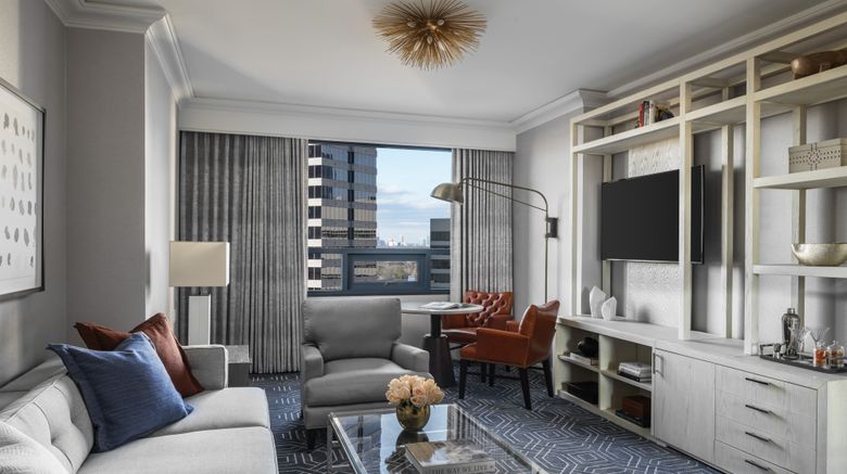 <b>Four Seasons Hotel Atlanta Lobby</b>. Images powered by <a href="https://www.leonardoworldwide.com/" title="Leonardo Worldwide" target="_blank">Leonardo</a>.