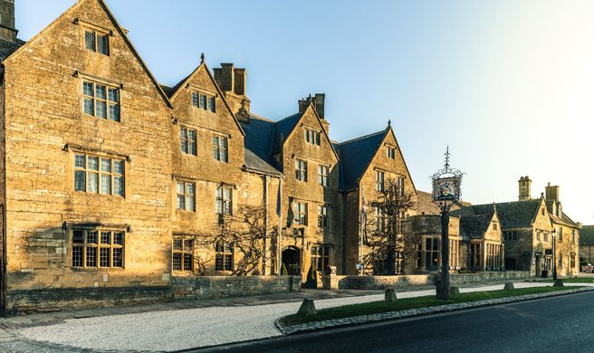 The Lygon Arms Exterior