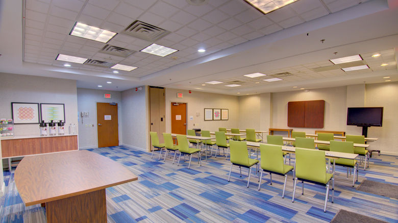<b>Holiday Inn Express Blacksburg Meeting</b>. Images powered by <a href="https://www.leonardoworldwide.com/" title="Leonardo Worldwide" target="_blank">Leonardo</a>.