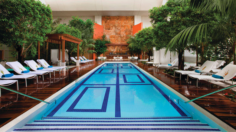 <b>MGM Tower at Borgata Pool</b>. Images powered by <a href="https://www.leonardoworldwide.com/" title="Leonardo Worldwide" target="_blank">Leonardo</a>.