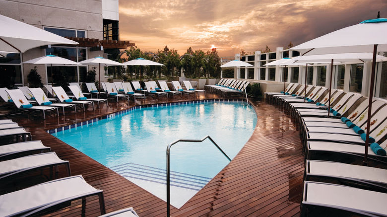 <b>MGM Tower at Borgata Pool</b>. Images powered by <a href="https://www.leonardoworldwide.com/" title="Leonardo Worldwide" target="_blank">Leonardo</a>.