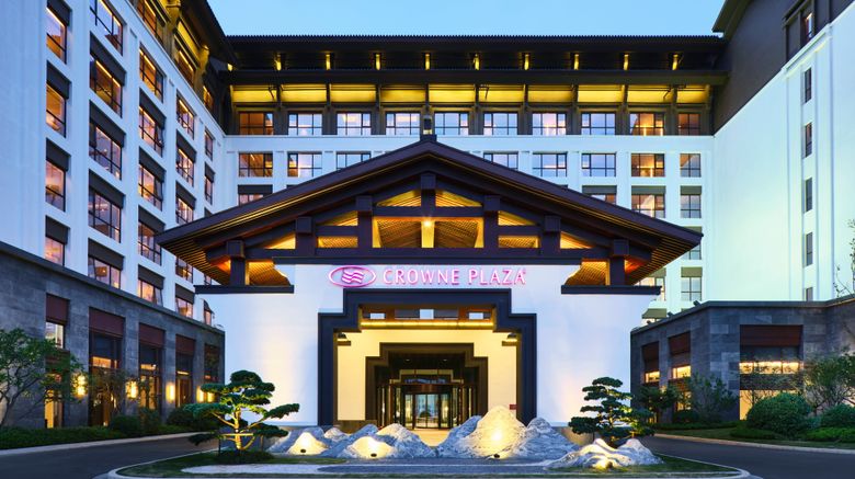 <b>Crowne Plaza Lake View Exterior</b>. Images powered by <a href="https://www.leonardoworldwide.com/" title="Leonardo Worldwide" target="_blank">Leonardo</a>.