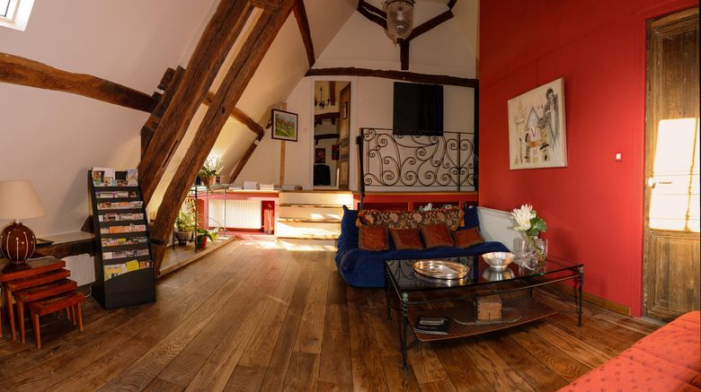 <b>Hotel Tour d'Auvergne Room</b>. Images powered by <a href="https://www.leonardoworldwide.com/" title="Leonardo Worldwide" target="_blank">Leonardo</a>.