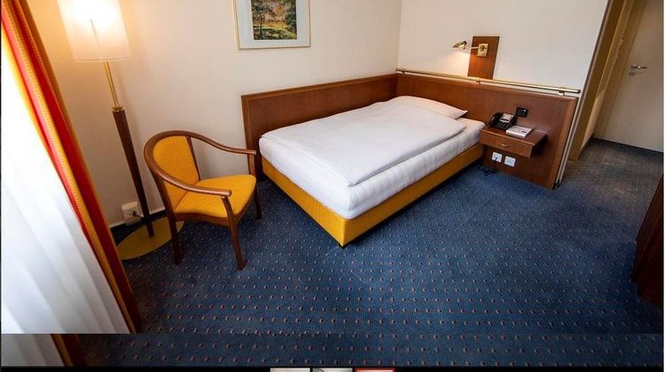 Hotel Ochsen Lodge Room