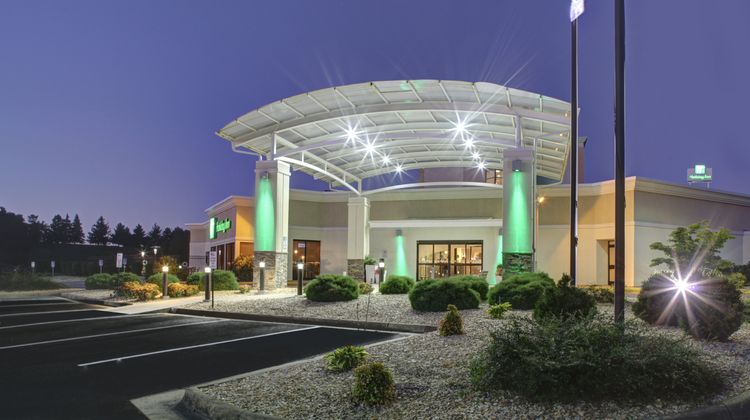 Holiday Inn Conference Center Exterior