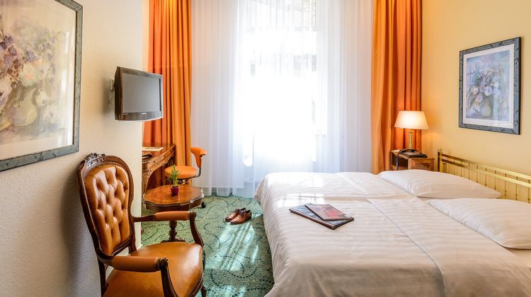 Hotel Palmenhof Room