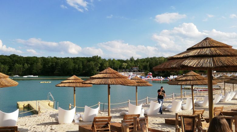 <b>Holiday Inn Express Frankfurt Airport Beach</b>. Images powered by <a href="https://www.leonardoworldwide.com/" title="Leonardo Worldwide" target="_blank">Leonardo</a>.