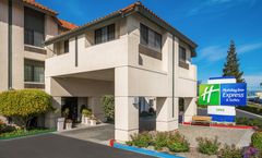 Holiday Inn Express Hotel & Suites