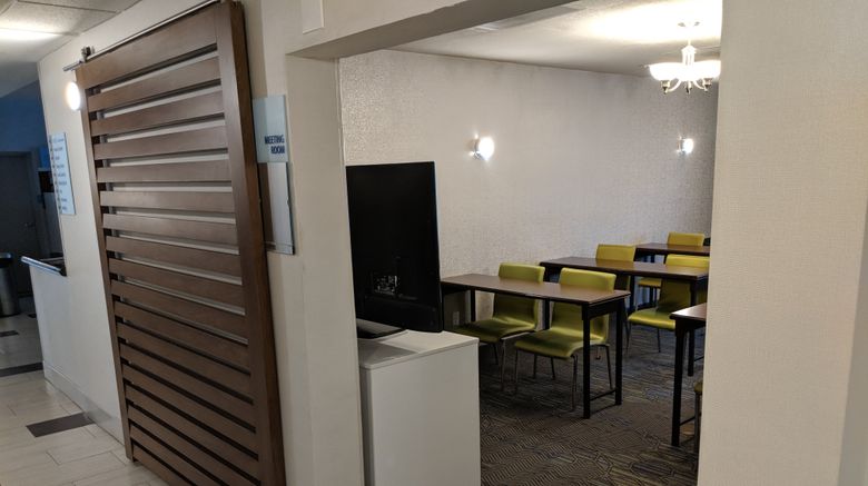 <b>Holiday Inn Express Venice Meeting</b>. Images powered by <a href="https://www.leonardoworldwide.com/" title="Leonardo Worldwide" target="_blank">Leonardo</a>.