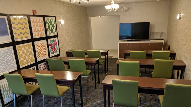 <b>Holiday Inn Express Venice Meeting</b>. Images powered by <a href="https://www.leonardoworldwide.com/" title="Leonardo Worldwide" target="_blank">Leonardo</a>.