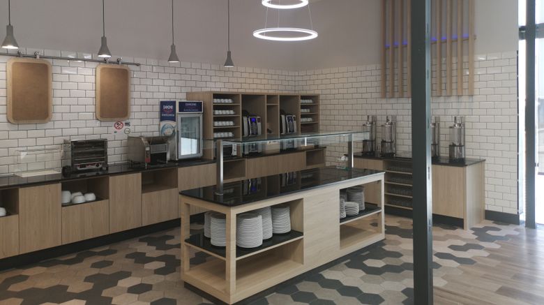 <b>Holiday Inn Express Madrid Leganes Restaurant</b>. Images powered by <a href="https://www.leonardoworldwide.com/" title="Leonardo Worldwide" target="_blank">Leonardo</a>.