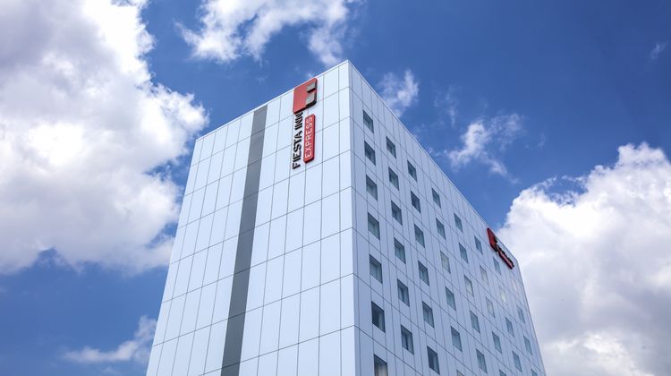 Fiesta Inn Express Monterrey Centro Exterior