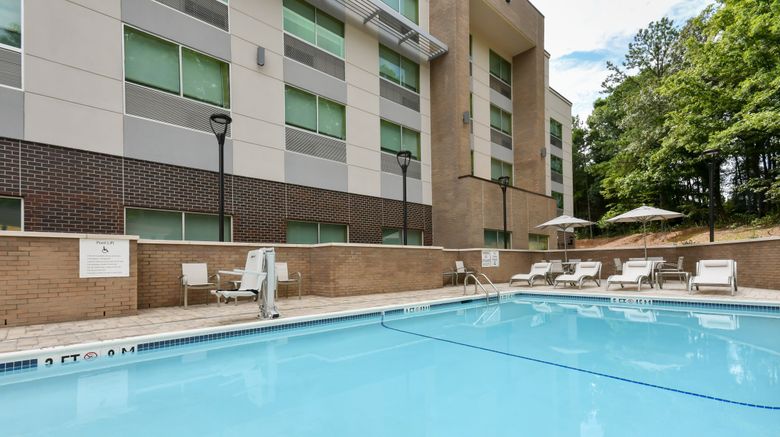 <b>Holiday Inn Express & Suites Charlotte Pool</b>. Images powered by <a href="https://www.leonardoworldwide.com/" title="Leonardo Worldwide" target="_blank">Leonardo</a>.