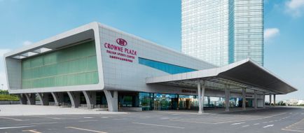 Crowne Plaza Dalian Sports Center Exterior