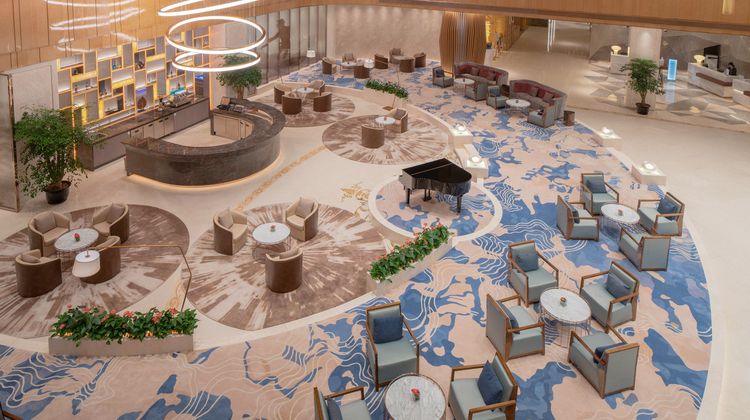 Crowne Plaza Dalian Sports Center Lobby
